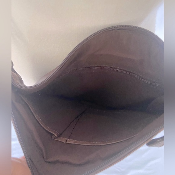 VINTAGE SOUL LEATHER CROSSBODY BAG - Picture 4 of 9